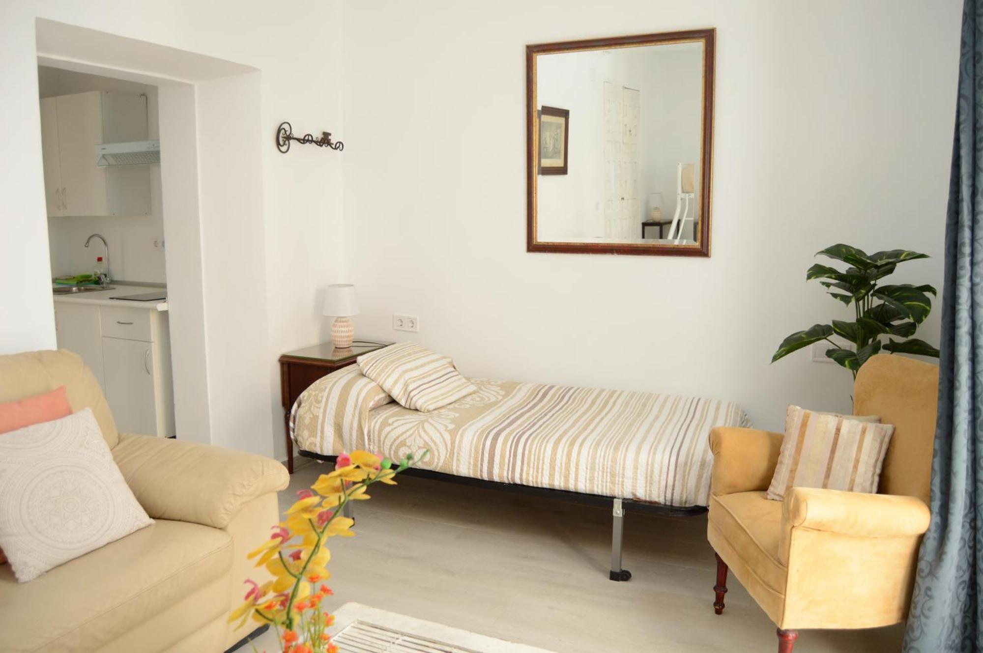 Cuna * Seville