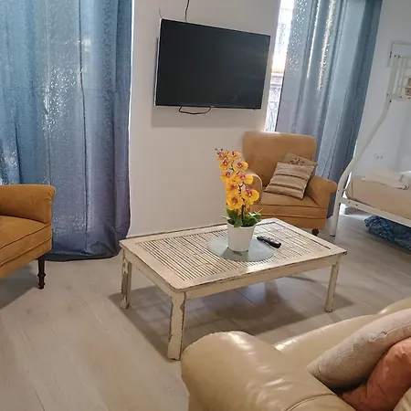 Apartamentos Cuna Seville Exterior photo