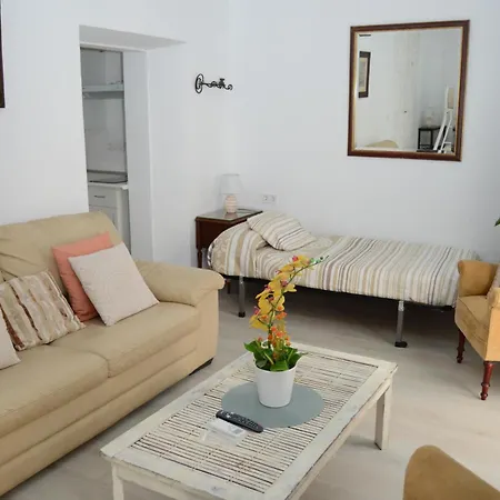 Apartamentos Cuna Seville Exterior photo